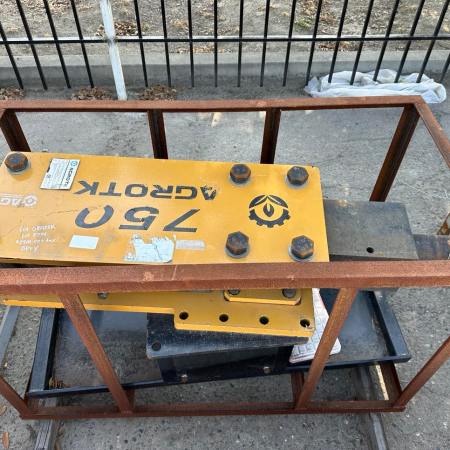 2023 AGT TopCat Skid Steer Post Driver - $2,500.00