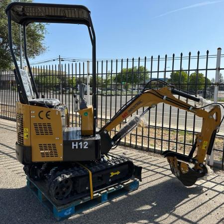 2023 AGT Industrial H12 Mini Excavtor - $5,800.00