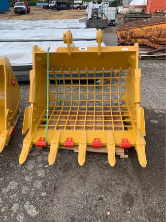 Cat 320 Rock Bucket - $3,950