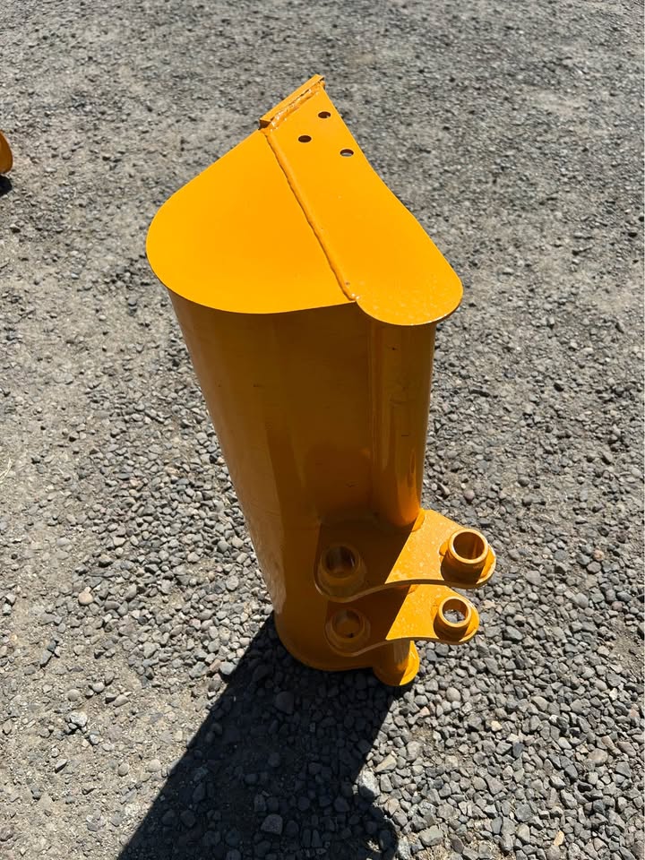 31” Mini Excavator Bucket