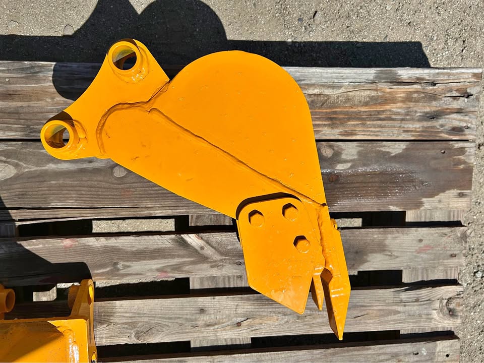 7” Mini Excavator Bucket